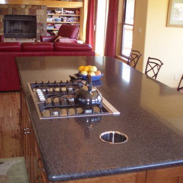 CaesarStone Quartz Kitchen Countertops