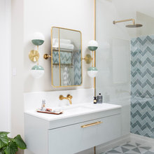 B’s Bathroom