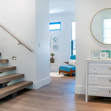 North Burnaby - Contemporary Comfort