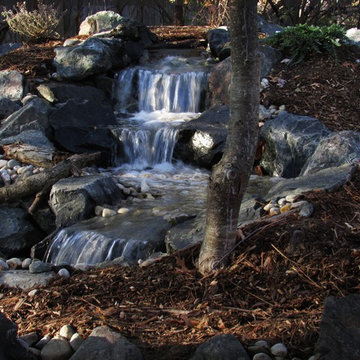 Water Feature - Pondless Disappearing Waterfalls