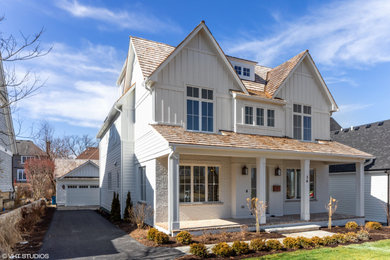 Inspiration for an exterior home remodel in Chicago