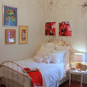 Beall's Hill Bungalow, Circa 1880s - Bedroom