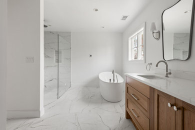 Bathroom - transitional bathroom idea in New York