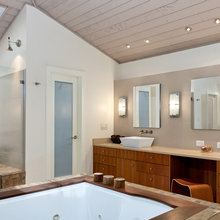 bathtub