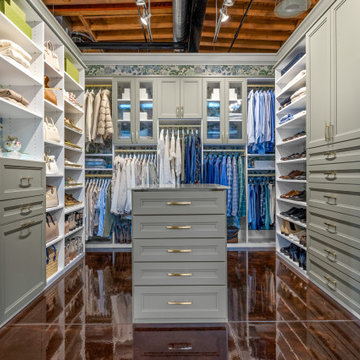 Hooks - Closet Design Ideas