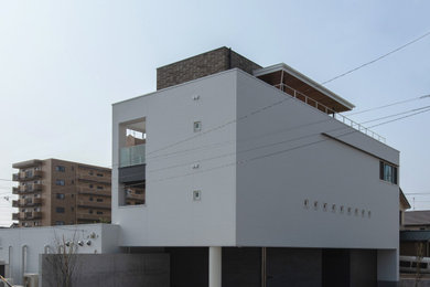 Modern house exterior in Nagoya.