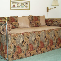 Bedrooms - Bedding