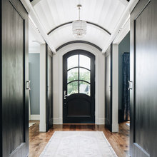 Entry/Stairwell