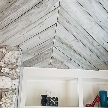Herringbone Pattern Wood Ceiling