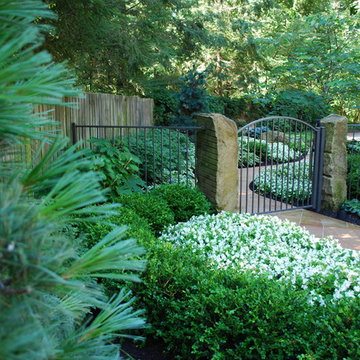 Westlake Side Yard
