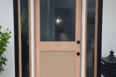 Entryway - entryway idea in Orange County