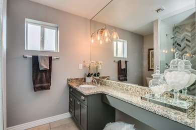 Bathroom - modern bathroom idea in Phoenix