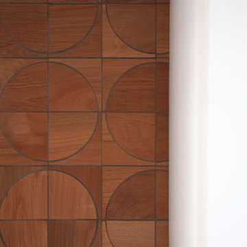 Walnut in White Bear
