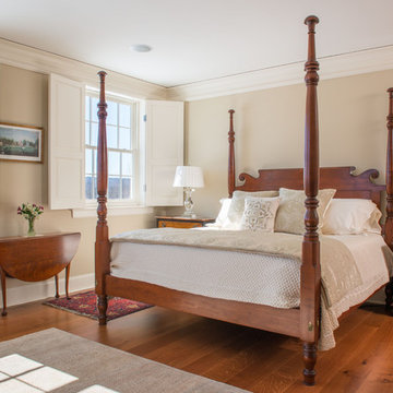 New England Colonial