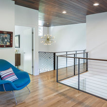 Lassen Half Bath and Entry