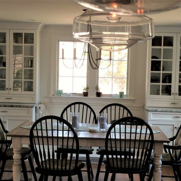 Custom Kitchen & Baths