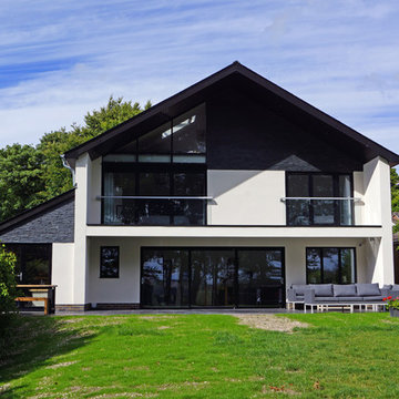 Holmlea