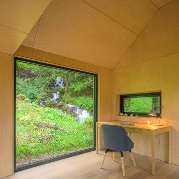 Writers Bothy, Loch Tay