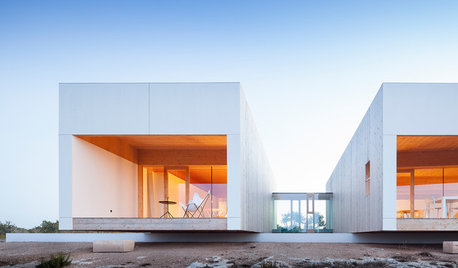 Spain Houzz Tour: Minimalist Luxury and Island Views Make a Home