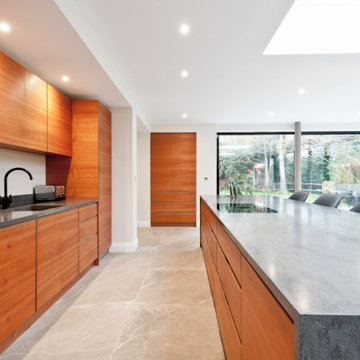 Contemporary large plywood kitchen with cherry veneer