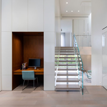 Bel Air Crest Residence | Communicating Stair