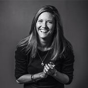 Ashley MacInnis's photo
