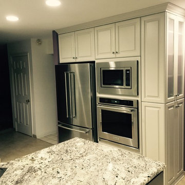 White Kitchen Corner Cooktop