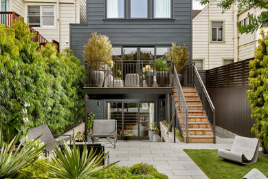 Inspiration for a farmhouse landscaping in San Francisco.