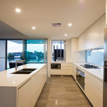 bungalow kitchen