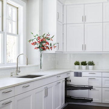 Corner LeMans Swing Out Shelves | Riverside, Greenwich New Residence