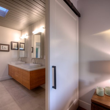 Mid-Century Modern Meets Today's Lifestyle