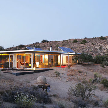 Off-Grid IT House