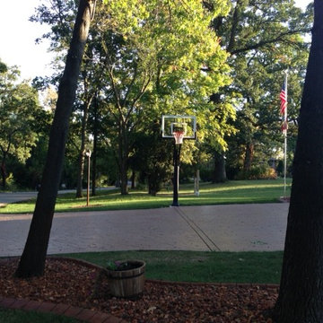 Todd W's Pro Dunk Silver Basketball System on a 54x33 in Orland Park, IL