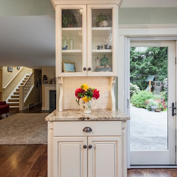English Hill Farmhouse Kitchen