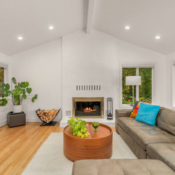 The Entertainer's Kitchen & Split Level Reimagined