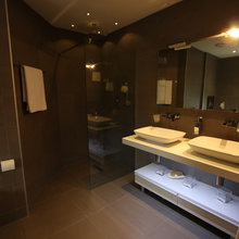bathroom and lighting ideas