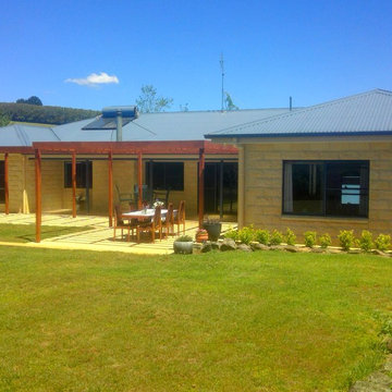 Red Hill Farm House