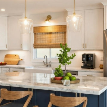 Custom Kitchen Cabinets