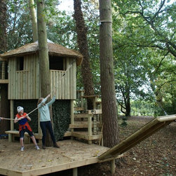 Adventure treehouses with Draw-Bridge - Garden Playhouses