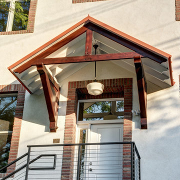 30 Maclean - Historic Preservation Details