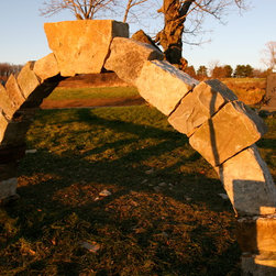 Dry Stone Arch - Garden Statues And Yard Art