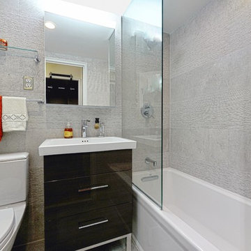 Bathroom Renovation 230 E. 15 St