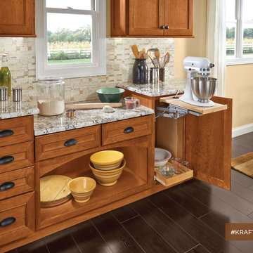 KraftMaid: Small Appliance Storage