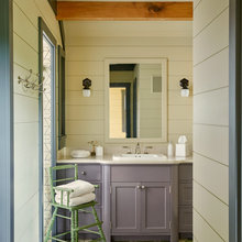 Angelina’s Guest Bath