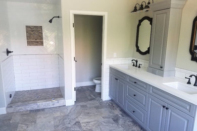 Example of a bathroom design in Phoenix