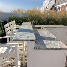 outdoor kitchen