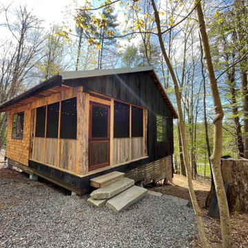 Airbnb Cabin Composting Toilet in New Hampshire