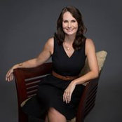 Julie Phelps's photo