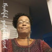 Yvette Thomas's photo
