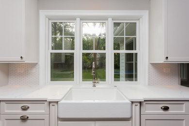 Transitional kitchen photo in Philadelphia
